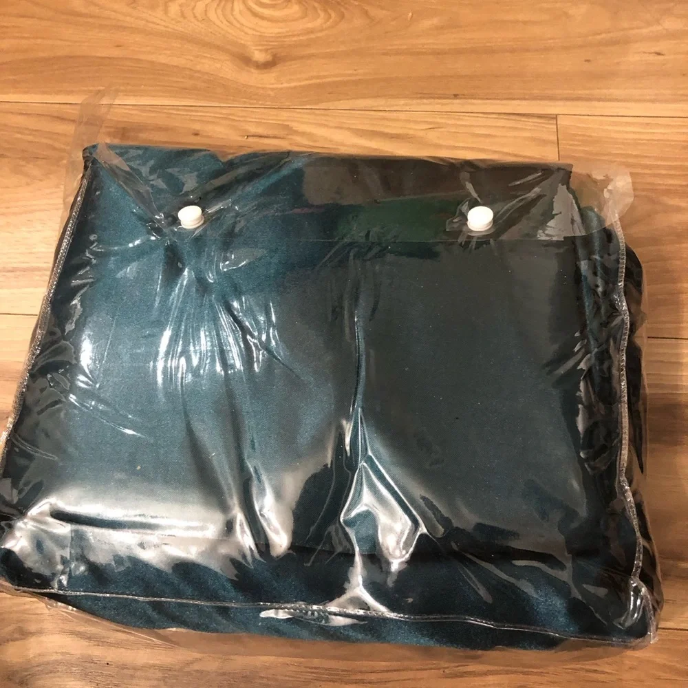 Madison Park Essentials Satin Luxury Solid Sheet Set, Queen Size, Emerald